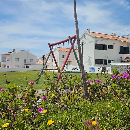 Hostel Classic Waves Baleal