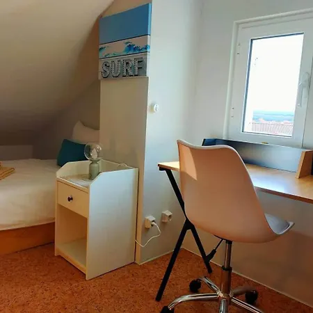 Classic Waves Hostel Baleal